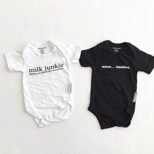 Silly Souls boobies/milk junkie onesie set EUC 3-6
